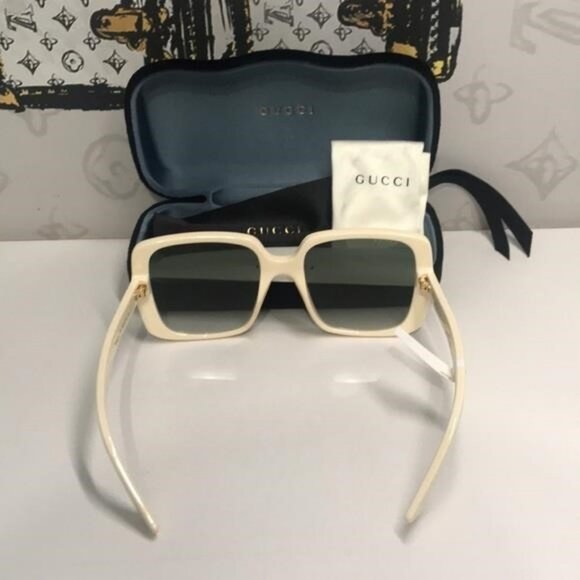 New Authentic Gucci Cream Sunglasses for Women GG0632s 004 main image 5